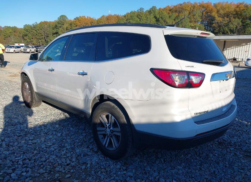 Photo 3 of 2017 Chevrolet Traverse 2LT (VIN 1GNKRHKDXHJ151244)