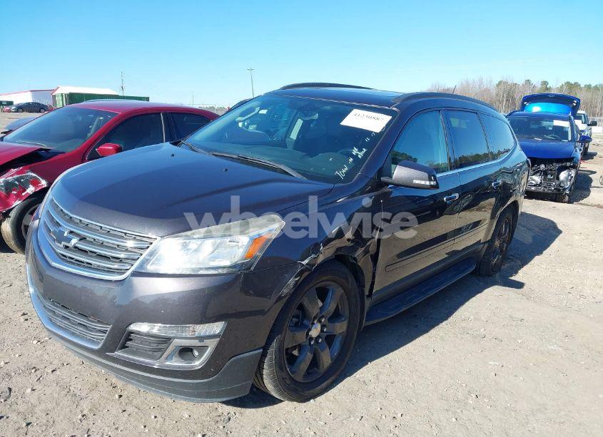 Photo 2 of 2017 Chevrolet Traverse 2LT (VIN 1GNKRHKDXHJ197656)