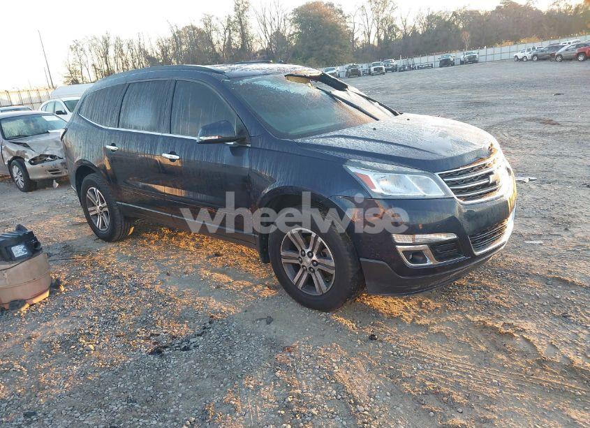 2017 Chevrolet Traverse 2LT (VIN 1GNKRHKDXHJ229960) main photo