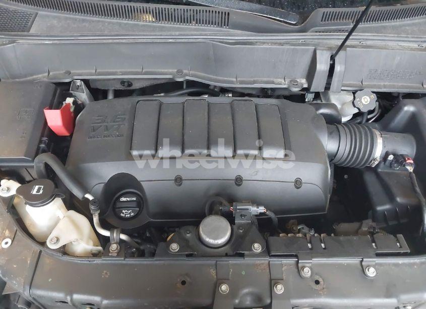 Photo 10 of 2017 Chevrolet Traverse 2LT (VIN 1GNKRHKDXHJ277247)