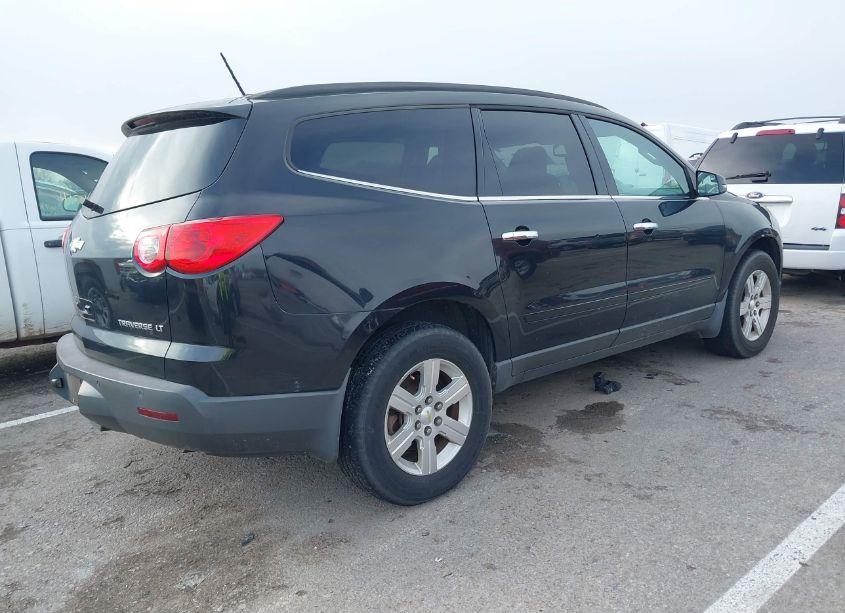 Photo 4 of 2011 Chevrolet Traverse 2LT (VIN 1GNKRJED0BJ144474)