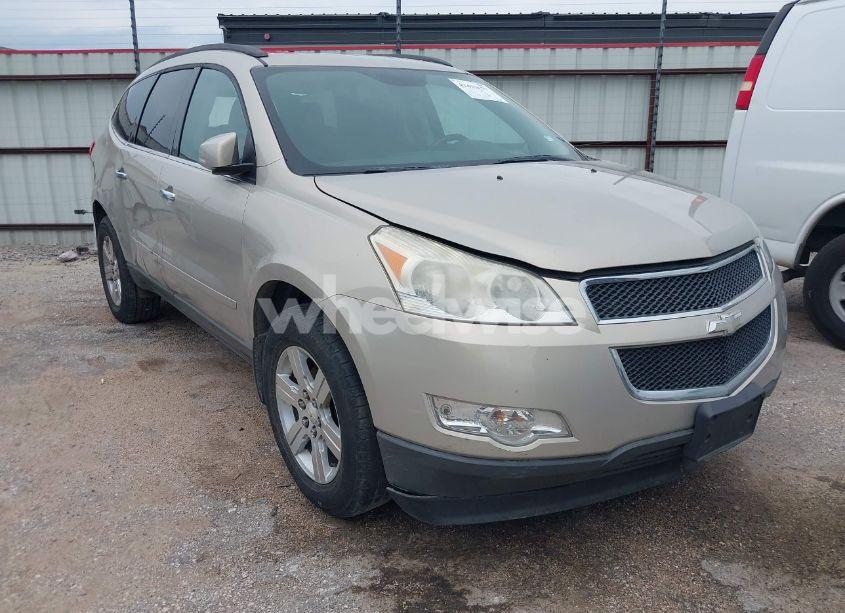 2011 Chevrolet Traverse 2LT (VIN 1GNKRJED0BJ177202) main photo