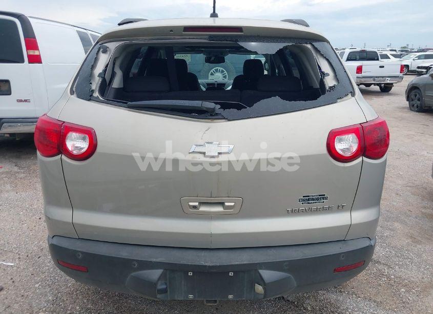 Photo 14 of 2011 Chevrolet Traverse 2LT (VIN 1GNKRJED0BJ177202)