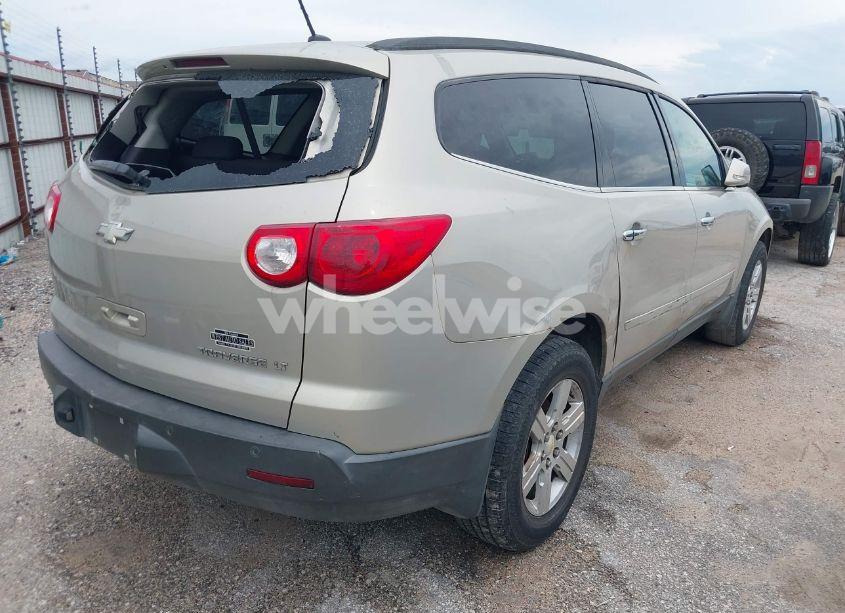 Photo 4 of 2011 Chevrolet Traverse 2LT (VIN 1GNKRJED0BJ177202)
