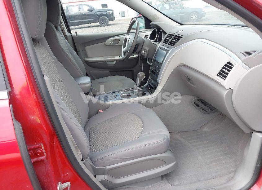 Photo 5 of 2012 Chevrolet Traverse 2LT (VIN 1GNKRJED0CJ277141)