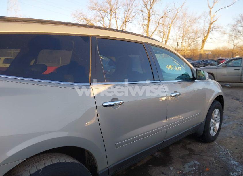 Photo 13 of 2012 Chevrolet Traverse 2LT (VIN 1GNKRJED0CJ295512)