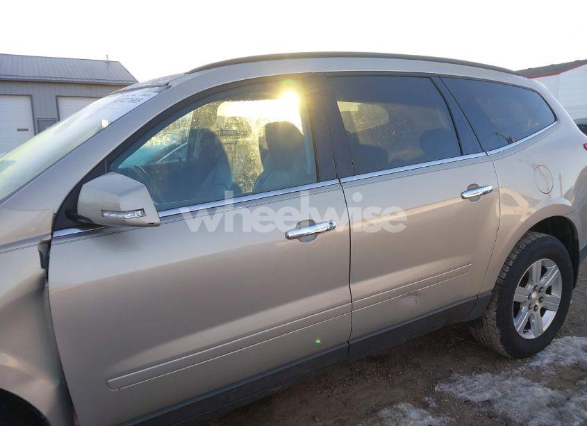 Photo 14 of 2012 Chevrolet Traverse 2LT (VIN 1GNKRJED0CJ295512)