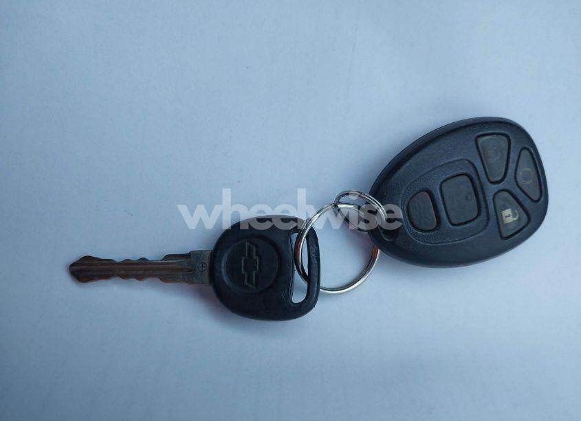 Photo 11 of 2011 Chevrolet Traverse 2LT (VIN 1GNKRJED1BJ197362)