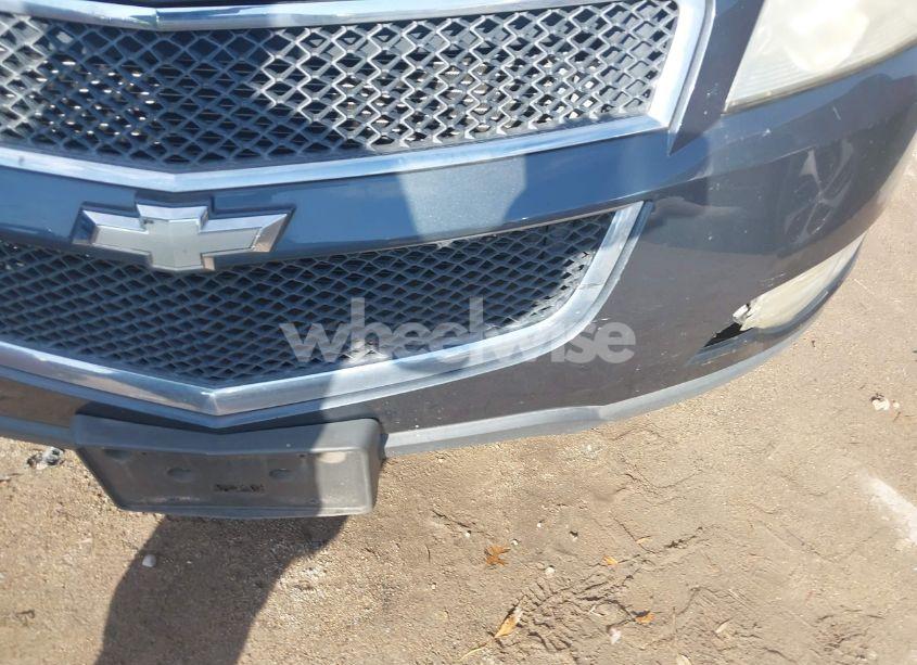 Photo 6 of 2011 Chevrolet Traverse 2LT (VIN 1GNKRJED1BJ197362)