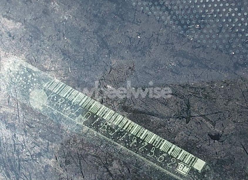 Photo 9 of 2011 Chevrolet Traverse 2LT (VIN 1GNKRJED1BJ197362)