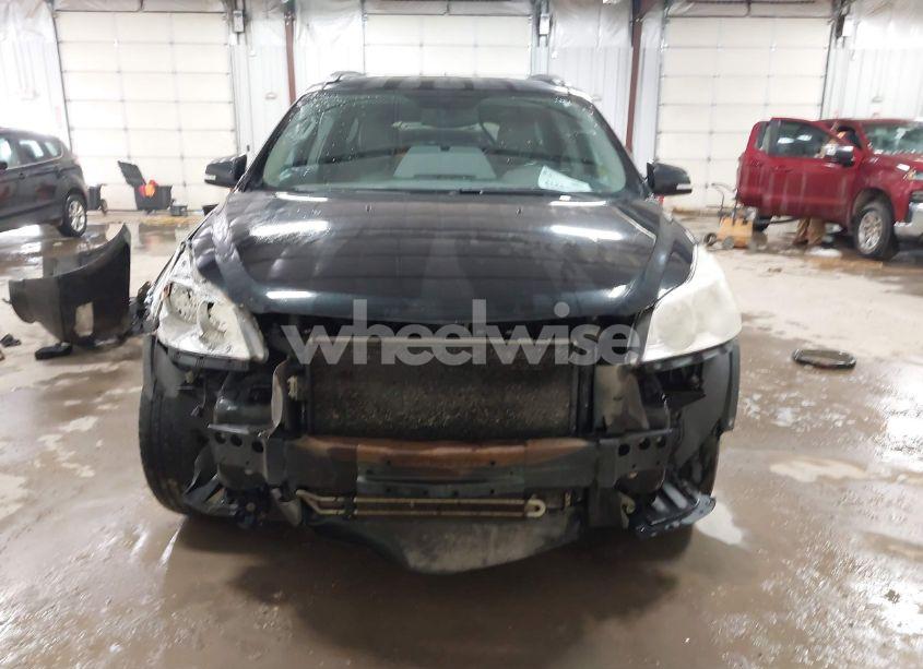 Photo 13 of 2011 Chevrolet Traverse 2LT (VIN 1GNKRJED1BJ251372)