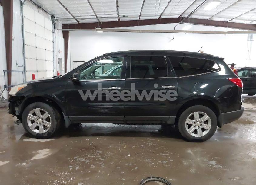 Photo 15 of 2011 Chevrolet Traverse 2LT (VIN 1GNKRJED1BJ251372)