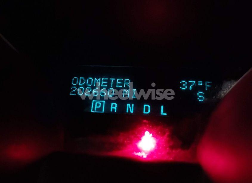 Photo 16 of 2011 Chevrolet Traverse 2LT (VIN 1GNKRJED1BJ251372)