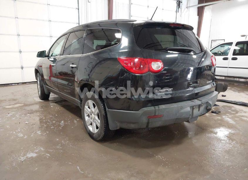 Photo 3 of 2011 Chevrolet Traverse 2LT (VIN 1GNKRJED1BJ251372)