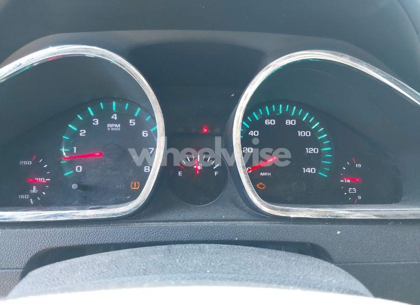 Photo 6 of 2011 Chevrolet Traverse 2LT (VIN 1GNKRJED1BJ352427)