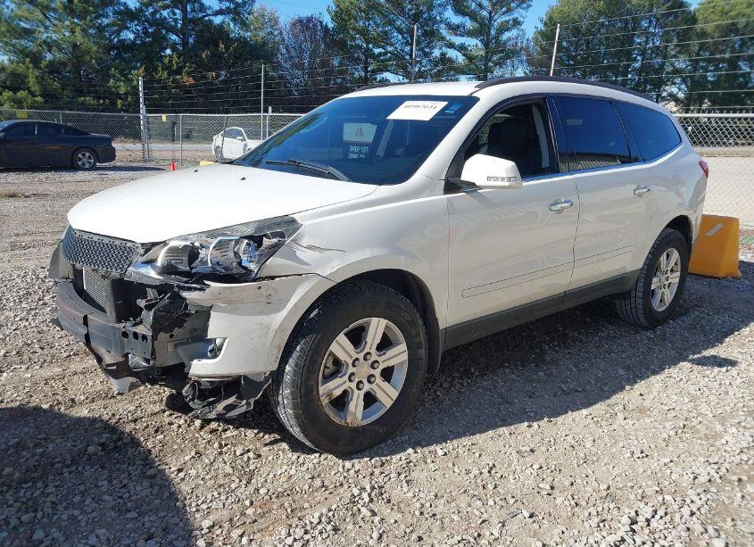 Photo 2 of 2012 Chevrolet Traverse 2LT (VIN 1GNKRJED1CJ156876)