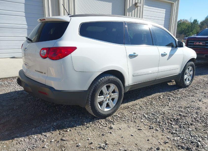 Photo 4 of 2012 Chevrolet Traverse 2LT (VIN 1GNKRJED1CJ156876)