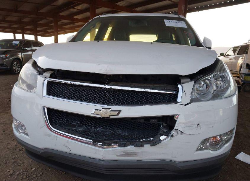 Photo 12 of 2011 Chevrolet Traverse 2LT (VIN 1GNKRJED2BJ226853)
