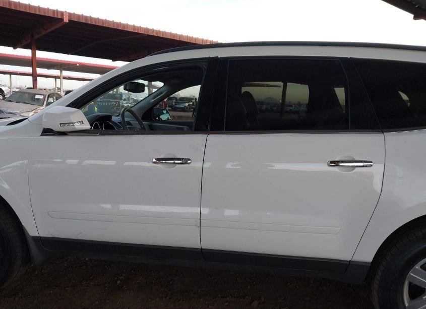 Photo 14 of 2011 Chevrolet Traverse 2LT (VIN 1GNKRJED2BJ226853)