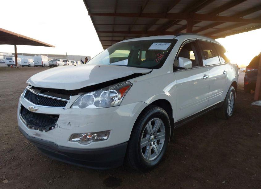 Photo 2 of 2011 Chevrolet Traverse 2LT (VIN 1GNKRJED2BJ226853)