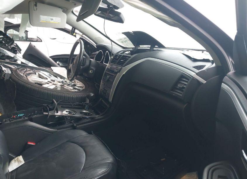 Photo 5 of 2012 Chevrolet Traverse 2LT (VIN 1GNKRJED2CJ105189)