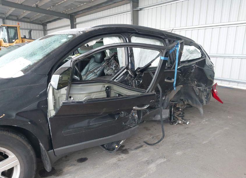 Photo 6 of 2012 Chevrolet Traverse 2LT (VIN 1GNKRJED2CJ105189)