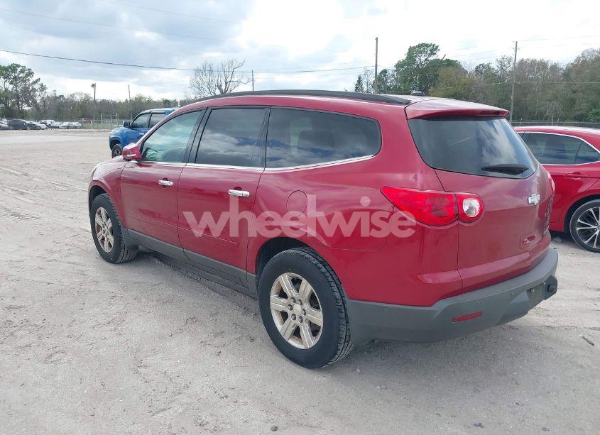 Photo 3 of 2012 Chevrolet Traverse 2LT (VIN 1GNKRJED2CJ372042)