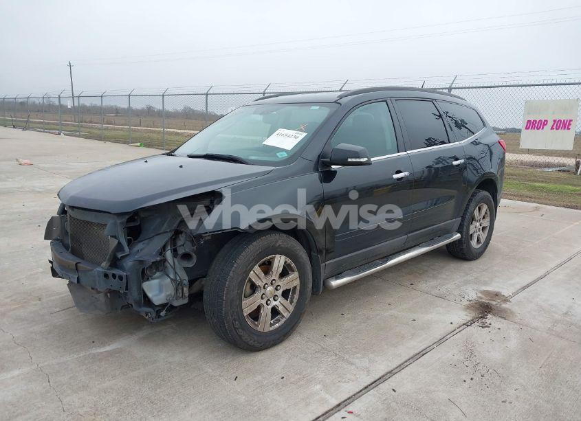 Photo 2 of 2012 Chevrolet Traverse 2LT (VIN 1GNKRJED3CJ125239)