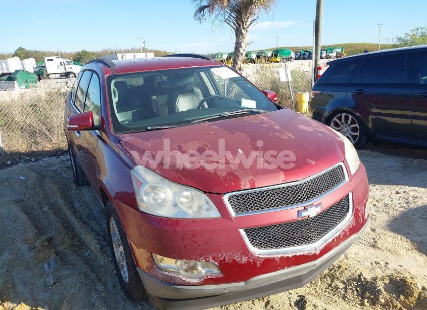 2011 Chevrolet Traverse 2LT (VIN 1GNKRJED4BJ184914) main photo