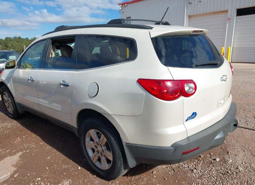 Photo 3 of 2012 Chevrolet Traverse 2LT (VIN 1GNKRJED4CJ373158)