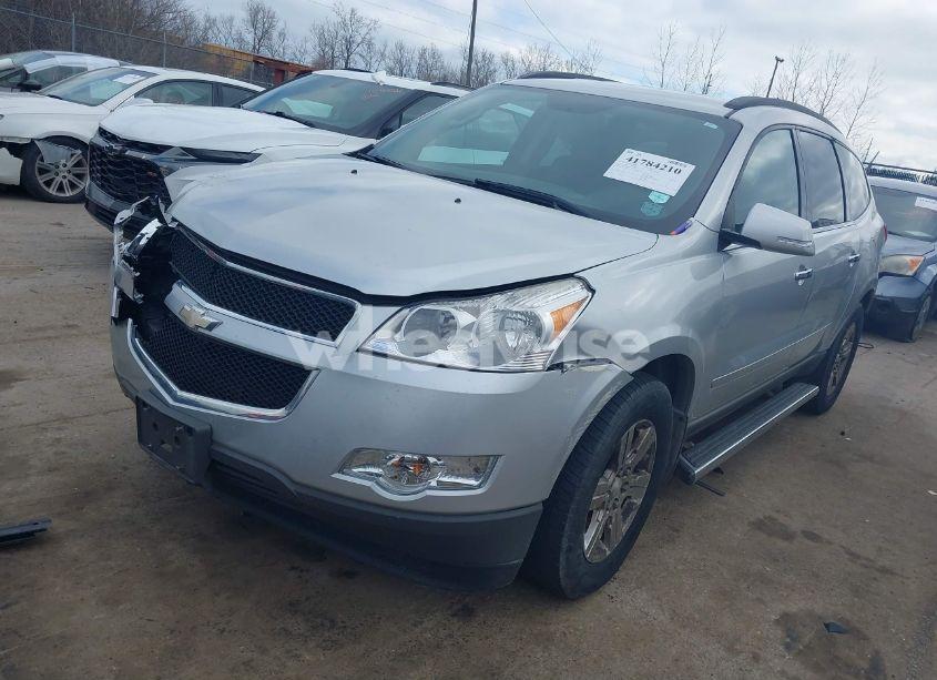 Photo 2 of 2012 Chevrolet Traverse 2LT (VIN 1GNKRJED4CJ413593)