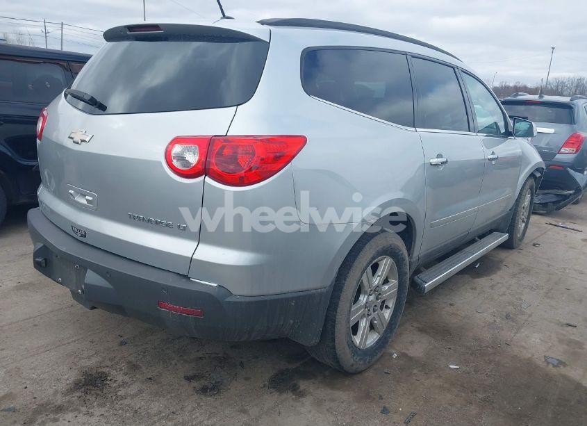 Photo 4 of 2012 Chevrolet Traverse 2LT (VIN 1GNKRJED4CJ413593)