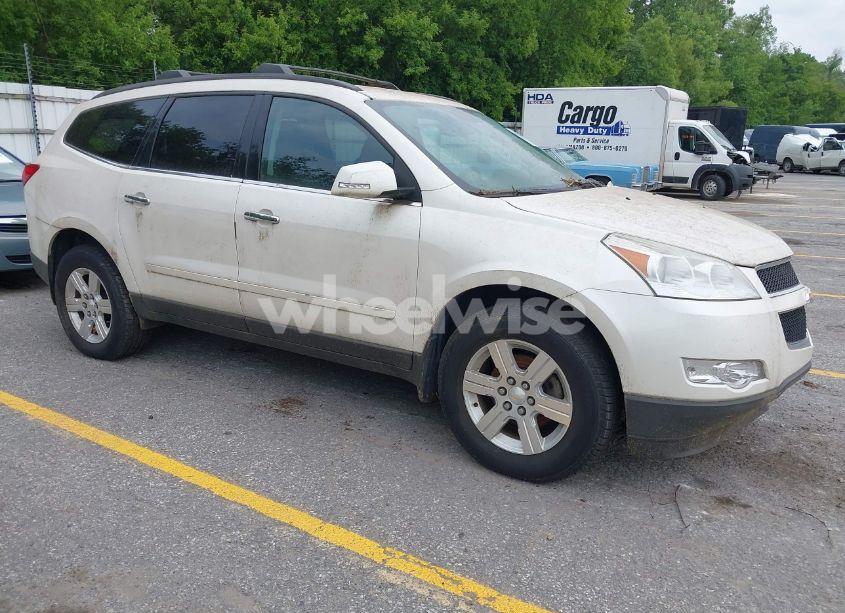 2011 Chevrolet Traverse 2LT (VIN 1GNKRJED5BJ229357) main photo
