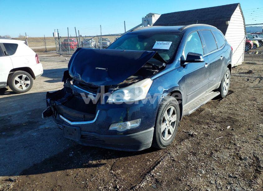 Photo 2 of 2011 Chevrolet Traverse 2LT (VIN 1GNKRJED6BJ217315)