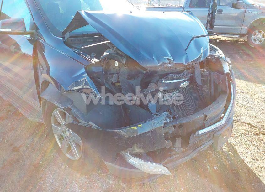 Photo 6 of 2011 Chevrolet Traverse 2LT (VIN 1GNKRJED6BJ217315)