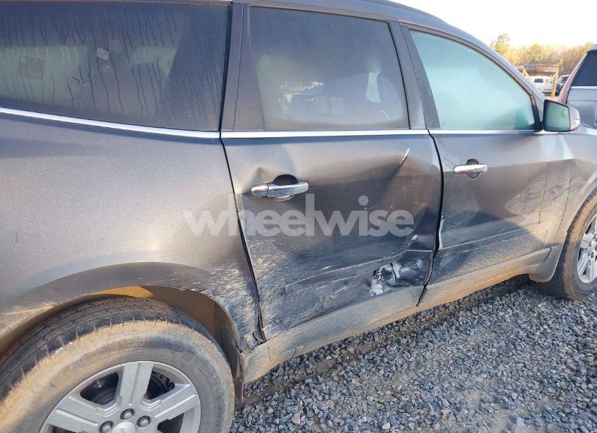 Photo 6 of 2012 Chevrolet Traverse 2LT (VIN 1GNKRJED6CJ347242)