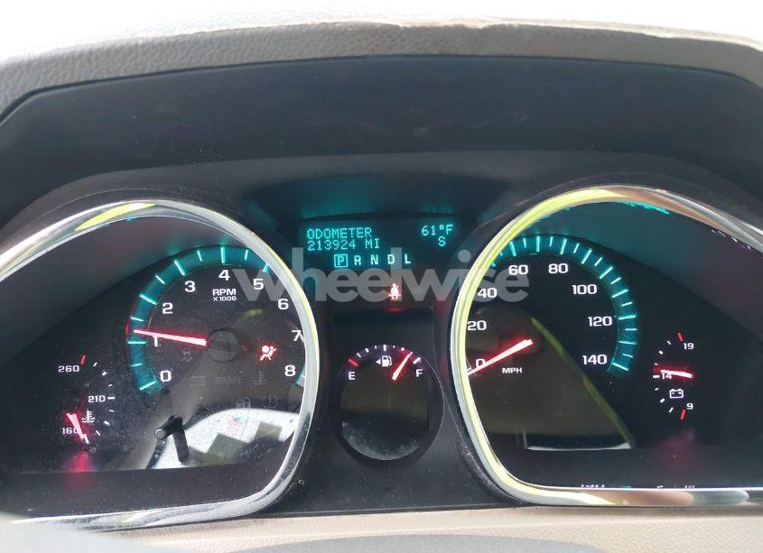 Photo 7 of 2011 Chevrolet Traverse 2LT (VIN 1GNKRJED7BJ272081)