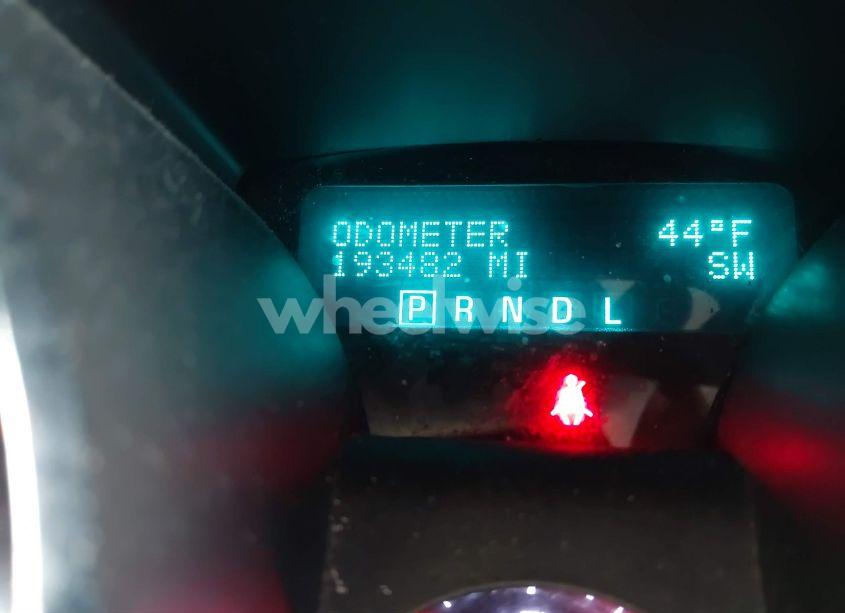 Photo 15 of 2011 Chevrolet Traverse 2LT (VIN 1GNKRJED8BJ149180)