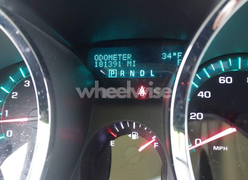 Photo 7 of 2011 Chevrolet Traverse 2LT (VIN 1GNKRJED8BJ336581)