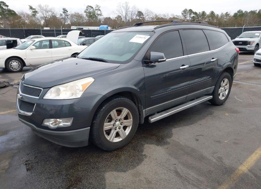 Photo 2 of 2011 Chevrolet Traverse 2LT (VIN 1GNKRJED9BJ126927)