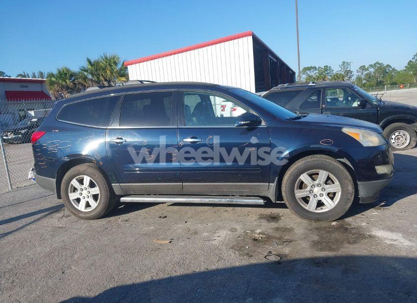 Photo 14 of 2012 Chevrolet Traverse 2LT (VIN 1GNKRJED9CJ193674)