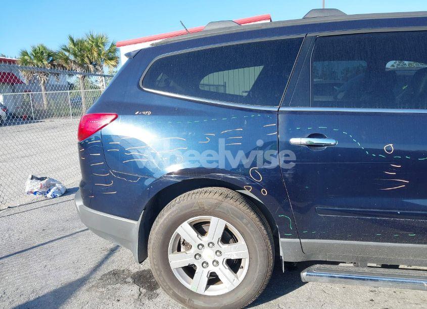 Photo 6 of 2012 Chevrolet Traverse 2LT (VIN 1GNKRJED9CJ193674)