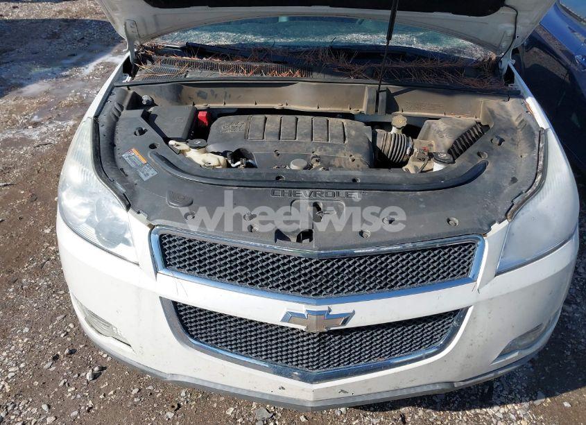 Photo 10 of 2012 Chevrolet Traverse 2LT (VIN 1GNKRJED9CJ288283)