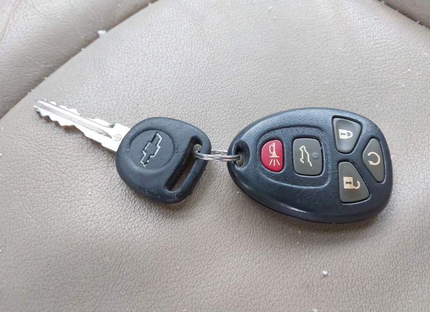 Photo 11 of 2011 Chevrolet Traverse 2LT (VIN 1GNKRJEDXBJ418201)