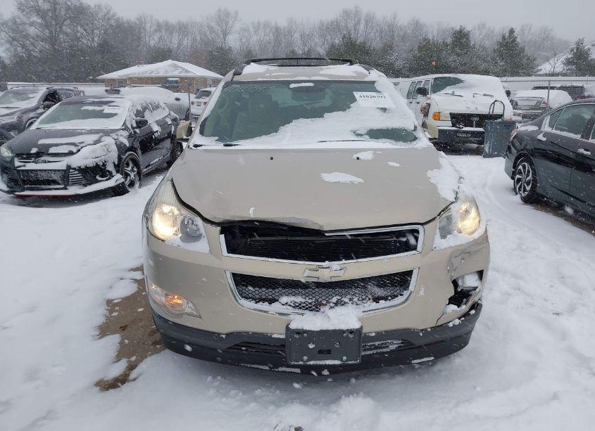 Photo 12 of 2011 Chevrolet Traverse 2LT (VIN 1GNKRJEDXBJ418201)