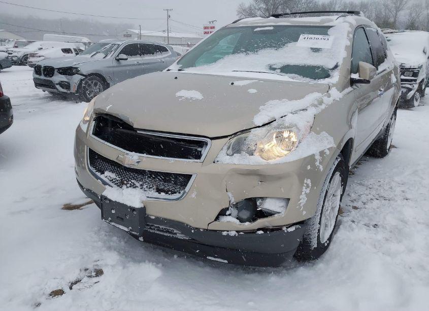 Photo 6 of 2011 Chevrolet Traverse 2LT (VIN 1GNKRJEDXBJ418201)