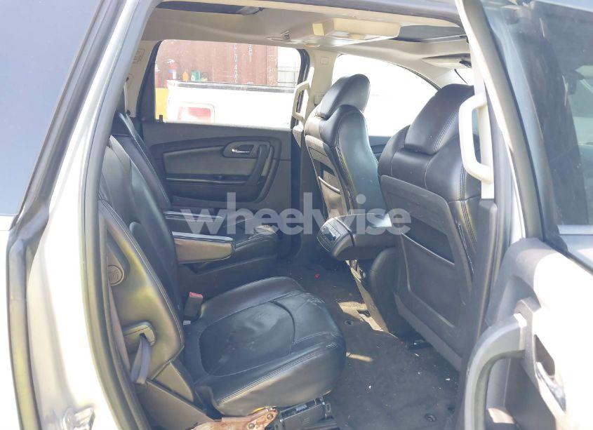 Photo 8 of 2012 Chevrolet Traverse 2LT (VIN 1GNKRJEDXCJ309299)