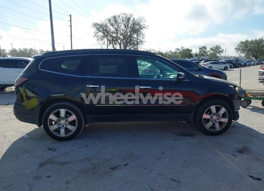 Photo 13 of 2017 Chevrolet Traverse PREMIER (VIN 1GNKRJKD0HJ332442)