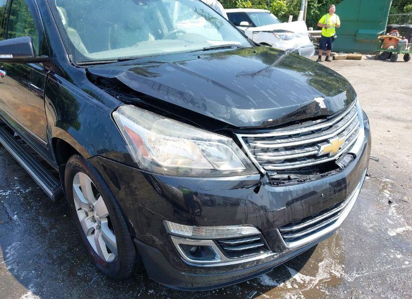 Photo 6 of 2015 Chevrolet Traverse LTZ (VIN 1GNKRJKD1FJ165148)
