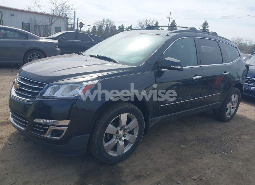 Photo 2 of 2015 Chevrolet Traverse LTZ (VIN 1GNKRJKD1FJ198473)